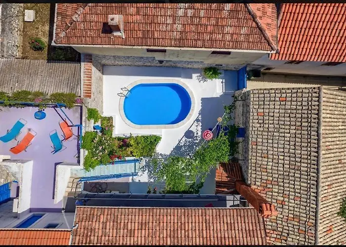 Dalmatian Rustic House Semesterbostad Petrcane