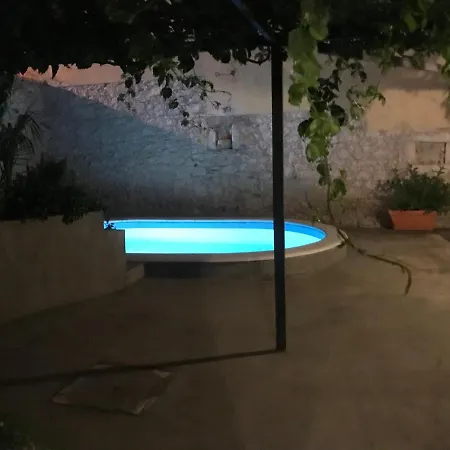 Nyaraló Dalmatian Rustic House *